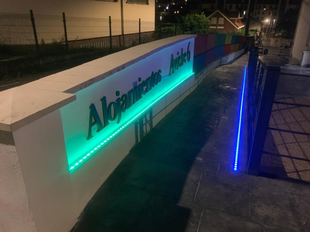 Hotel Alojamientos Aviche 6 Santander Exterior photo