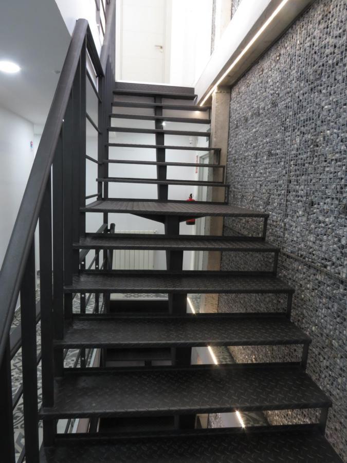 Hotel Alojamientos Aviche 6 Santander Exterior photo